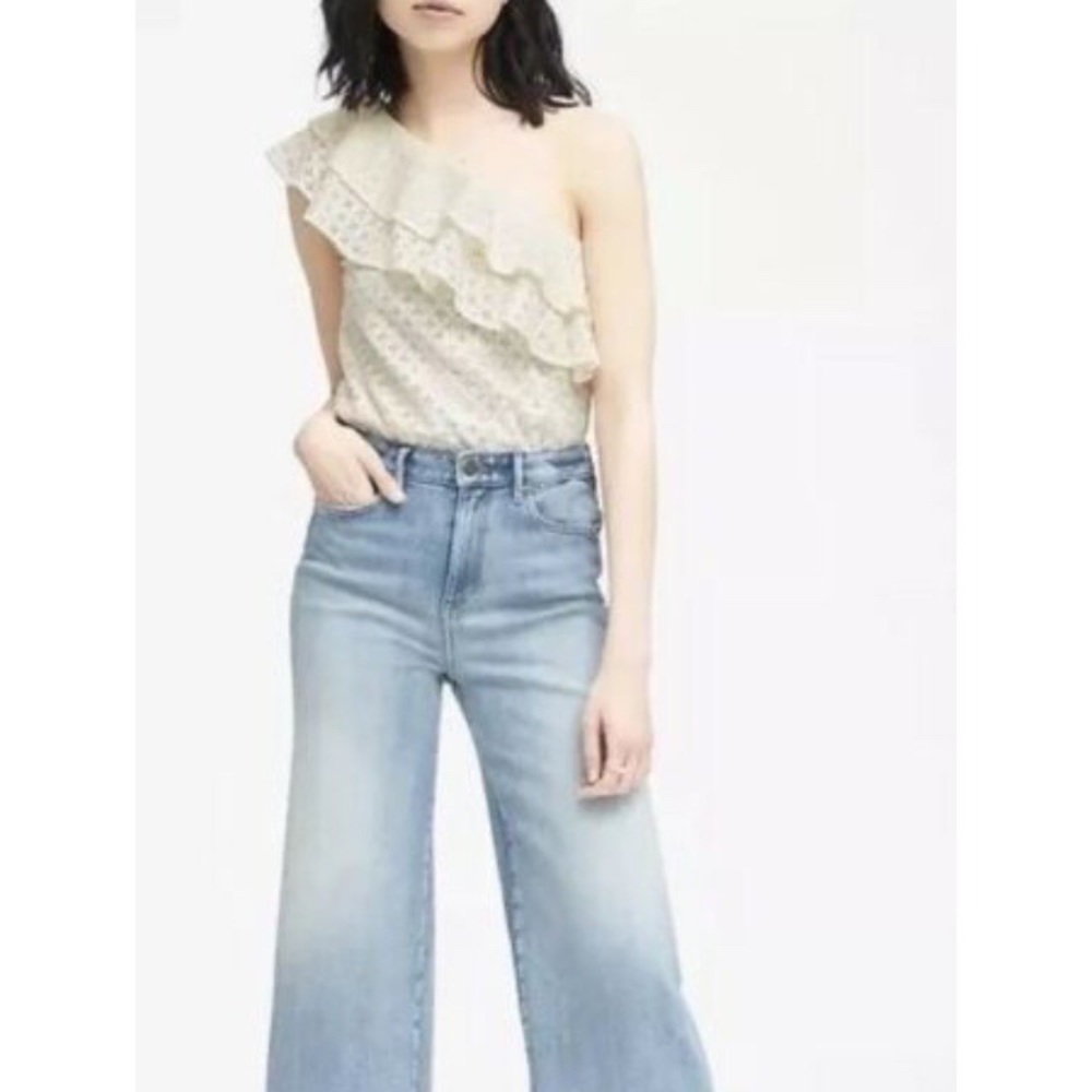NWT Banana Republic Lace One Shoulder Ruffle Top